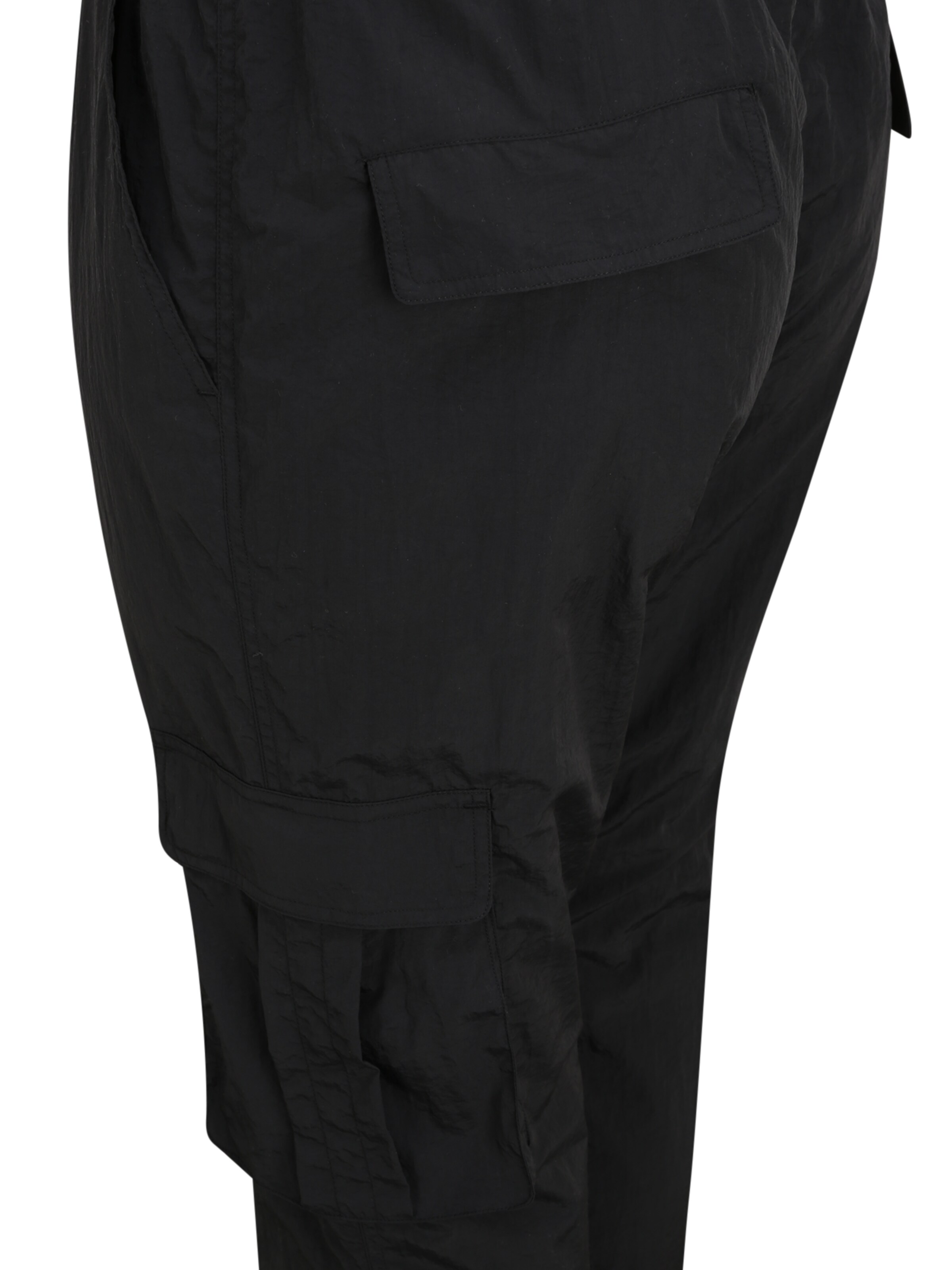 Urban Classics Zúžený strih Kapsáče - Čierna