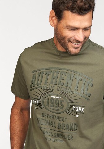 Man's World Shirt in Green