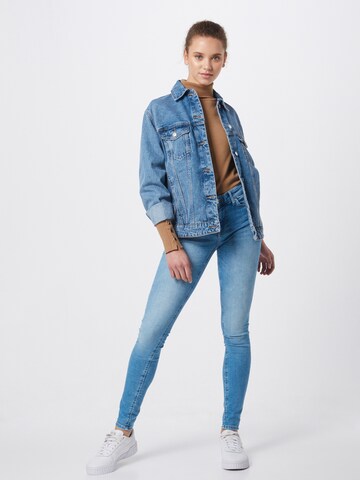 Skinny Jean 'Carmen' ONLY en bleu