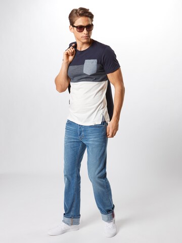 Tricou 'Clemens' de la INDICODE JEANS pe alb