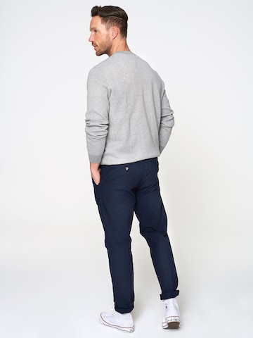 DAN FOX APPAREL Обычный Брюки-чинос 'Anton' в Синий: сзади