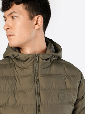 Giacca invernale 'BASIC BUBBLE' di Urban Classics in verde