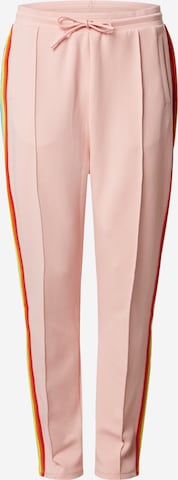 ABOUT YOU x Riccardo Simonetti Tapered Broek 'Robin' in Roze: voorkant
