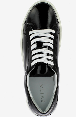 EVITA Sneakers in Black