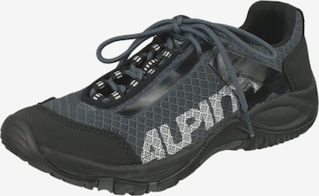 Alpina Flats 'Curly' in Black: front