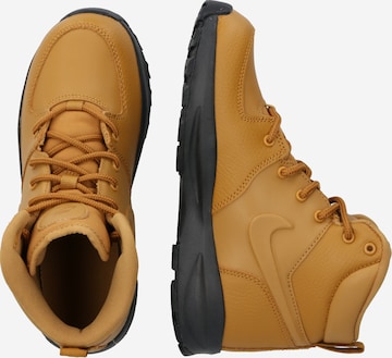 Nike Sportswear Boots 'Manoa' in Brown: side
