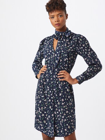 Boohoo - Vestido de verão 'Floral Button through Dress with Pussy Bow' em azul: frente