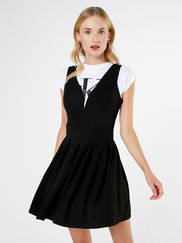 Rochie de cocktail de la WAL G. pe negru: față