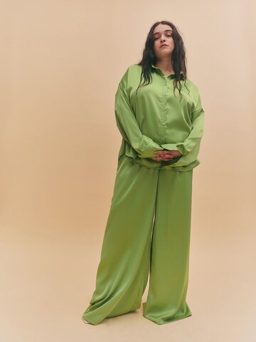 Comfy Green Satin Set Look