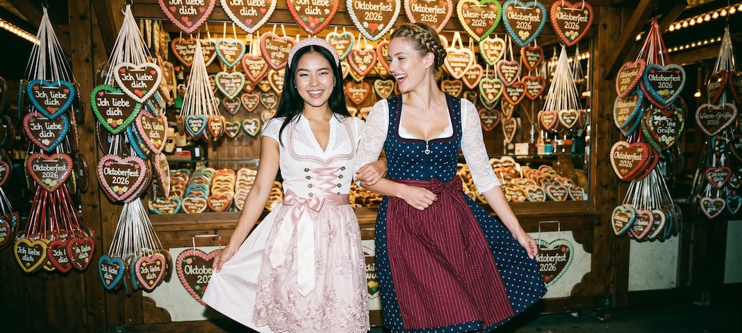 All eyes on your Dirndl