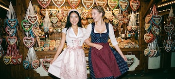 All eyes on your Dirndl