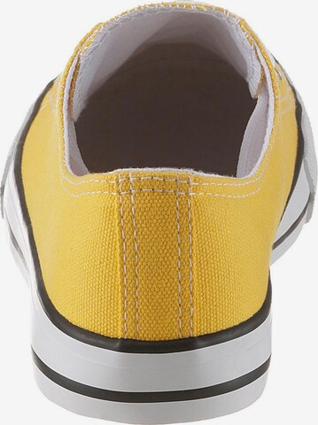 CITY WALK Sneakers in Yellow