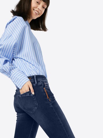 Skinny Jeans 'Serena' di Mavi in blu