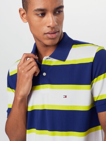 TOMMY HILFIGER Regular Fit Poloshirt in Blau