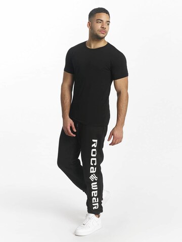 ROCAWEAR Tapered Sweathose in Schwarz