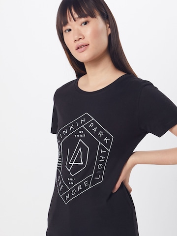 Merchcode - Camiseta 'Linkin Park' en negro: frente