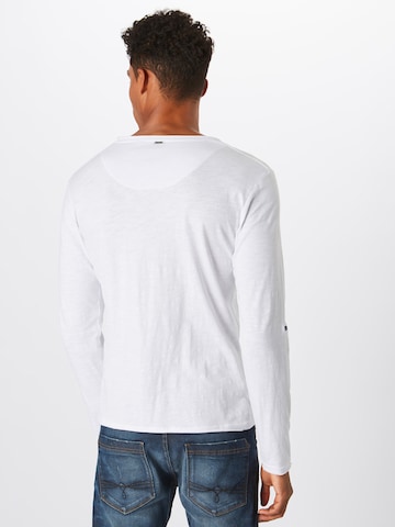 Coupe regular T-Shirt 'MLS00038' Key Largo en blanc : derrière