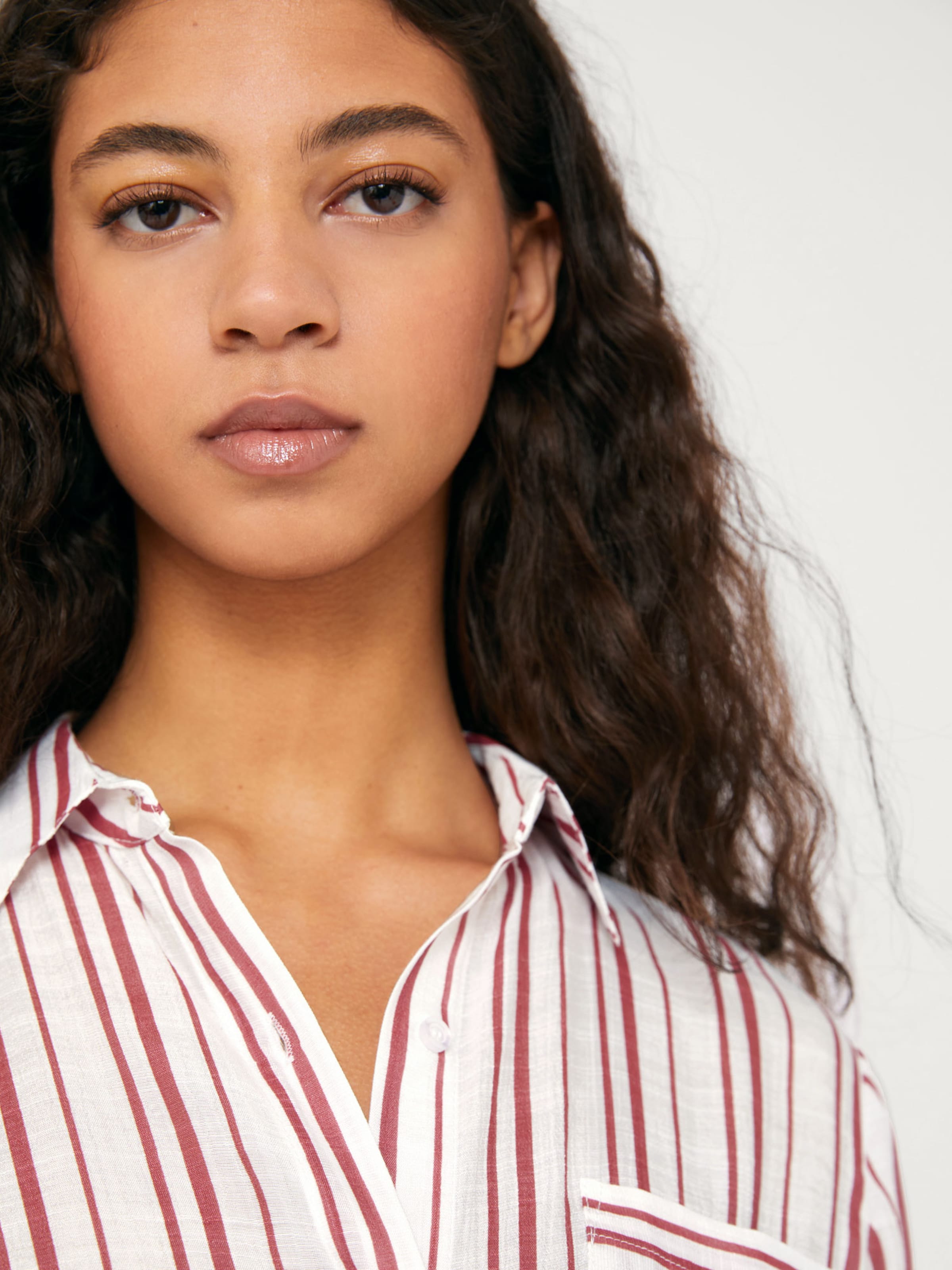 EDITED Puseromekko 'Savanna' värissä valkoinen