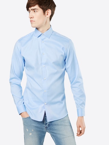 Coupe slim Chemise 'Mark' SELECTED HOMME en bleu