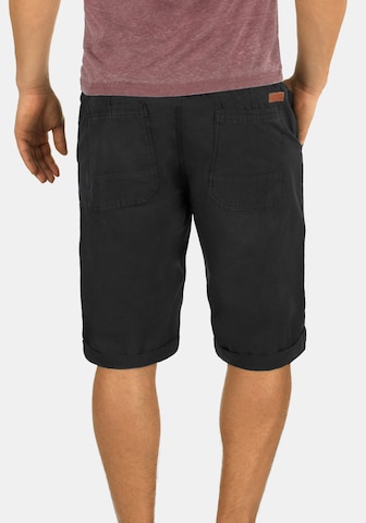 BLEND Regular Chinoshorts 'Claude' in Schwarz