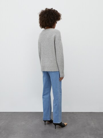 EDITED Pullover 'Claire' i grå