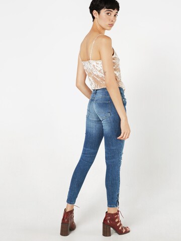 Skinny Jean 'KENDELL' ONLY en bleu