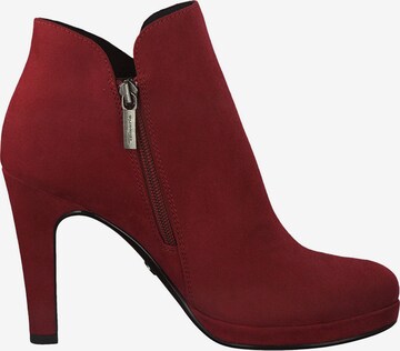 TAMARIS Ankle Boots in Red