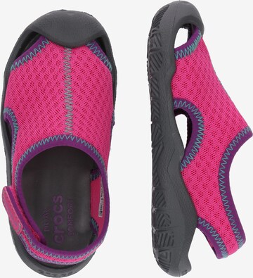 Crocs Otevřená obuv 'Swiftwater' – pink: boční strana