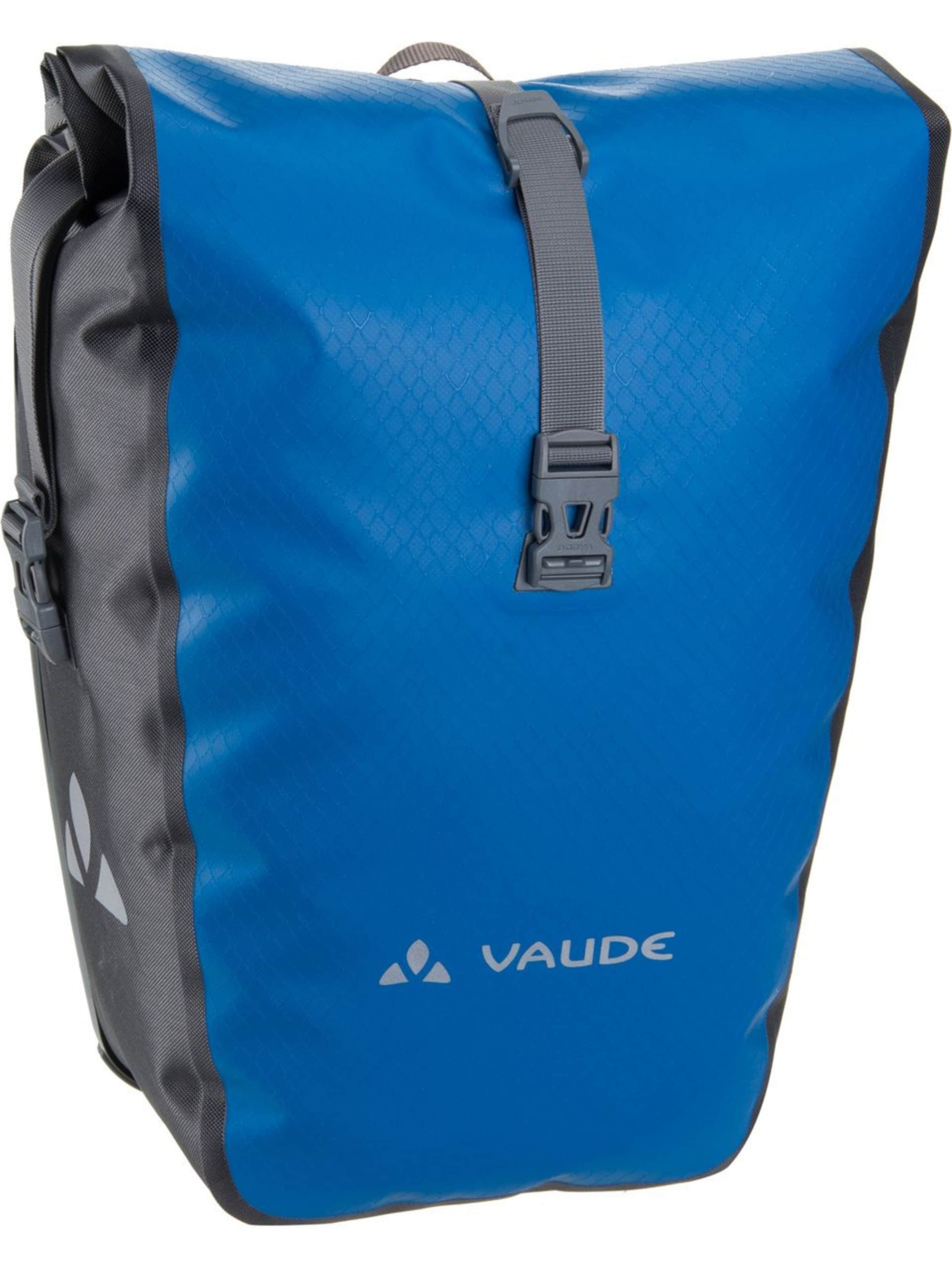 VAUDE Sports bag 'Aqua Back' in Blue: front