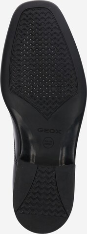 Chaussure à lacets 'Federico' GEOX en noir : en bas