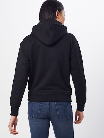 Calvin Klein Jeans - Sudadera en negro: atrás