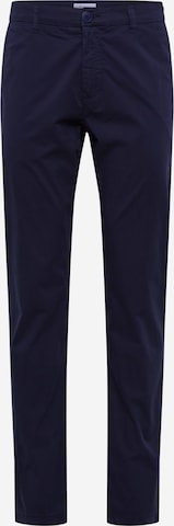 KnowledgeCotton Apparel - Regular Calças chino 'Birch' em azul: frente