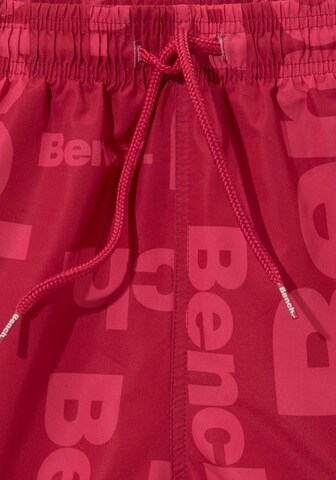 BENCH Zwemshorts in Rood