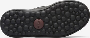 Chaussure basse 'Pelotas' CAMPER en noir