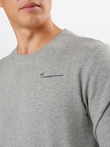 Sweat-shirt 'ELM' KnowledgeCotton Apparel en gris