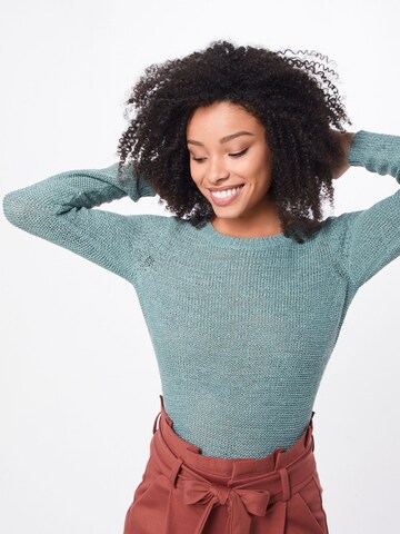 ONLY Sweater 'ONLGeena' in Green: front