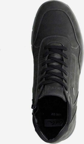 ARA High-Top Sneakers in Grey