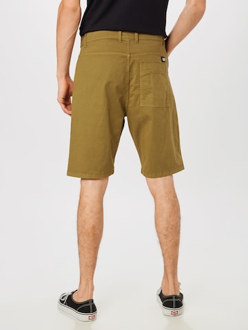 Urban Classics Regular Cargo Pants 'Performance' in Green