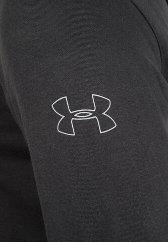 UNDER ARMOUR Sportsweatshirt in Zwart