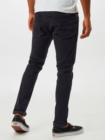 Calvin Klein Jeans Slimfit Džíny – šedá