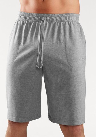 KangaROOS Regular Workout Pants in Grey: front