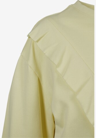 Sweat-shirt Urban Classics en jaune