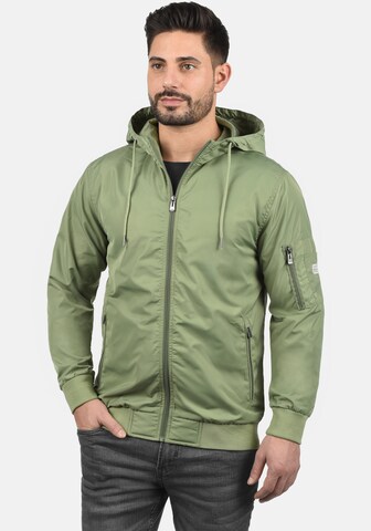 BLEND Tussenjas 'Razy' in Groen: voorkant