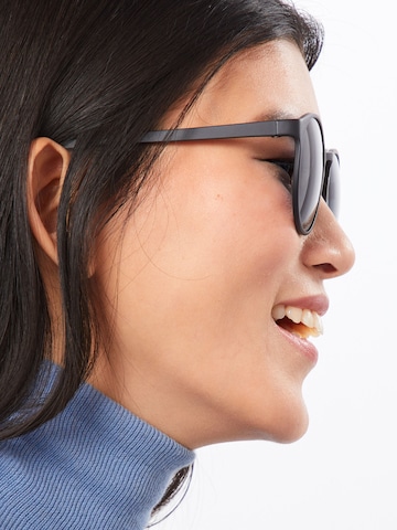 Occhiali da sole 'Swizzle' di LE SPECS in nero: dietro