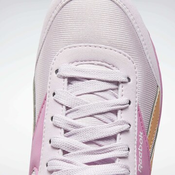 Reebok Sneaker in Pink