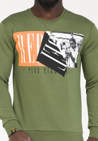 Sweat-shirt PLUS EIGHTEEN en vert