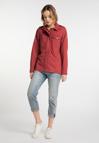 DREIMASTER Between-Season Jacket in Red: front