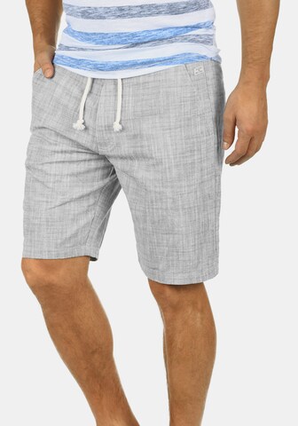 BLEND Regular Shorts 'Bones' in Grau: predná strana