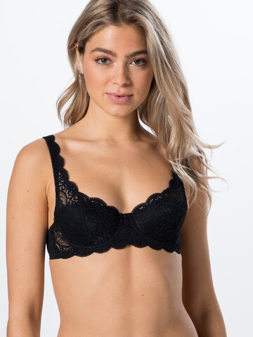 TRIUMPH Regular Bra 'Amourette 300' in Black: front