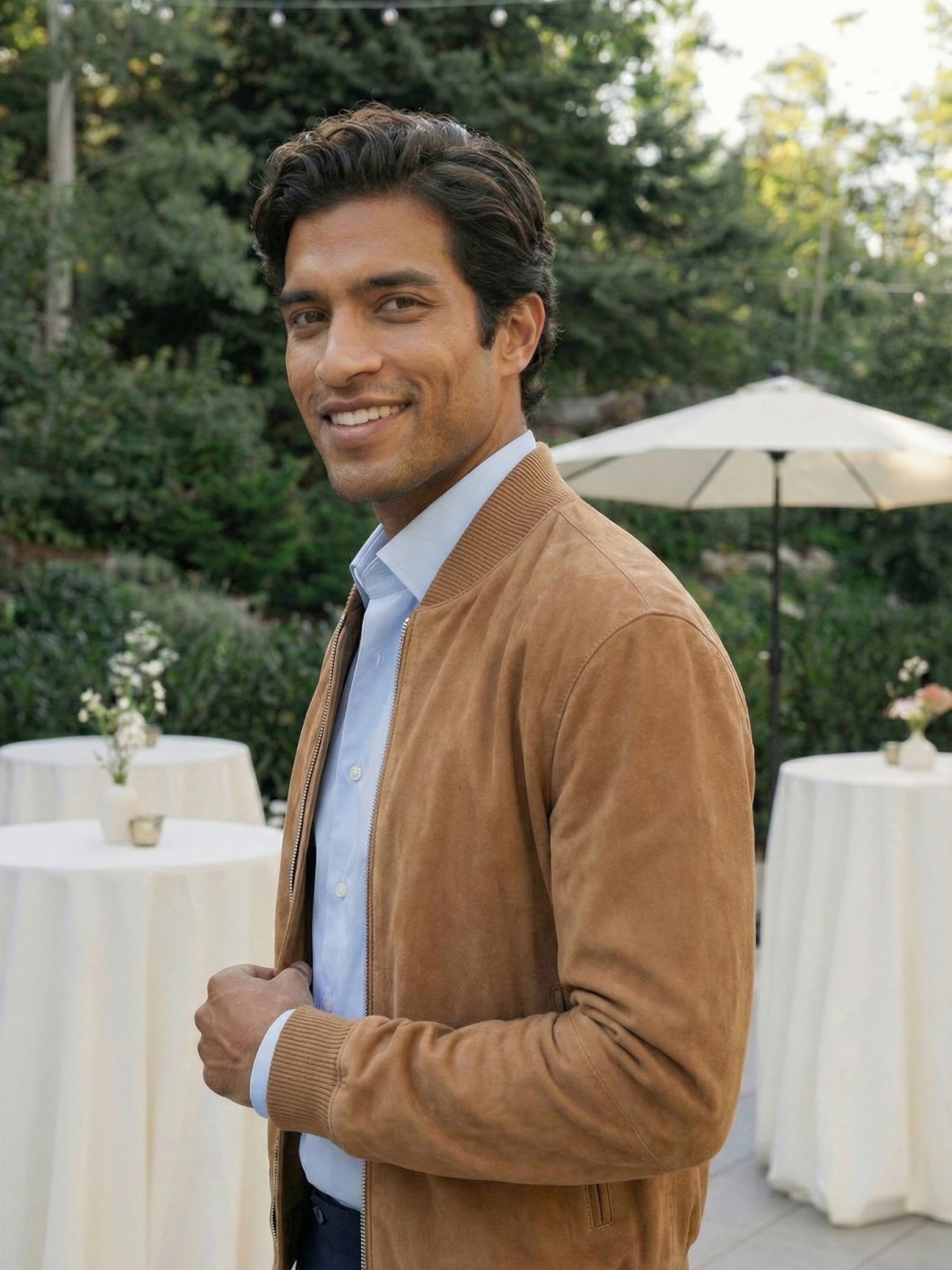 За кумове и гости Небрежни, но елегантни сватбени визии